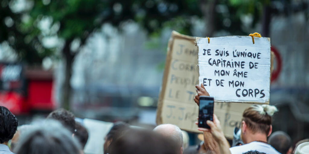 The partners in the Media Freedom Rapid Response (MFRR) are highly concerned by a barrage of attacks and harassment of journalists by protesters at demonstrations across Europe in recent weeks against new government measures taken in light of the Coronavirus-pandemic