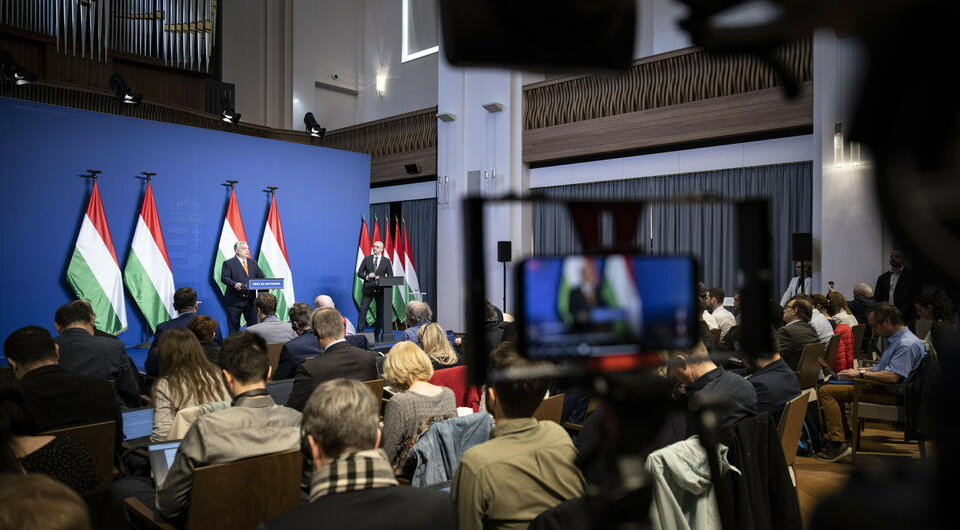 Hungarian Prime Minister Viktor Orban holds a press conference at the PM's office in the Castle of Buda in Budapest, Hungary, 06 April 2022, EPA-EFE/Zoltan Fischer